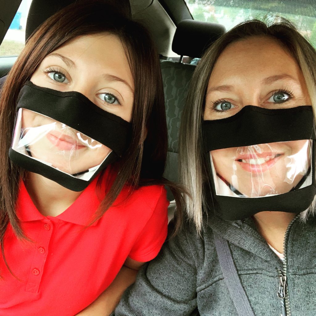 masque fenêtre transparente